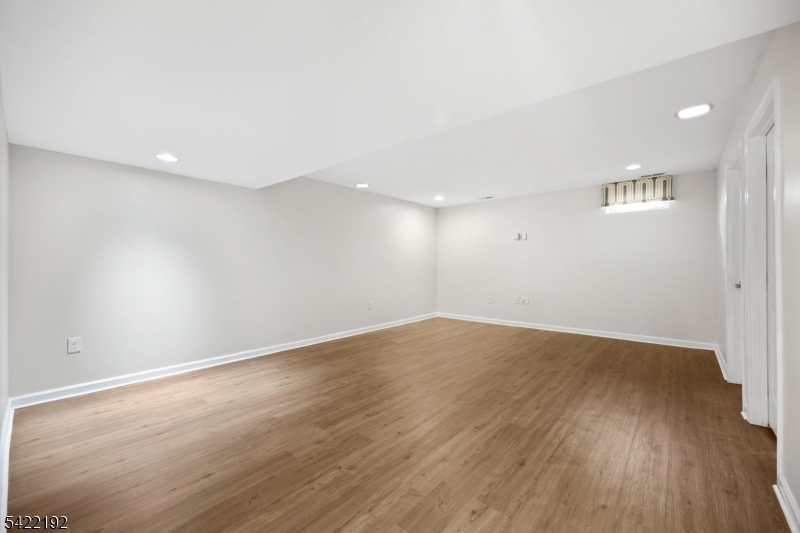 Hamilton Chase - Residential