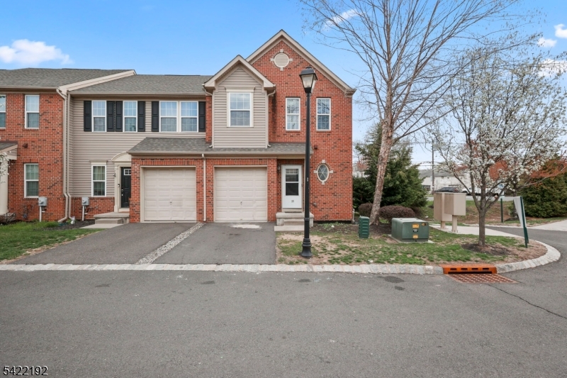 Hamilton Chase - Residential