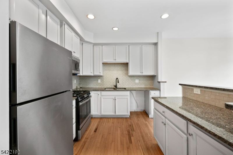 Hamilton Chase - Residential