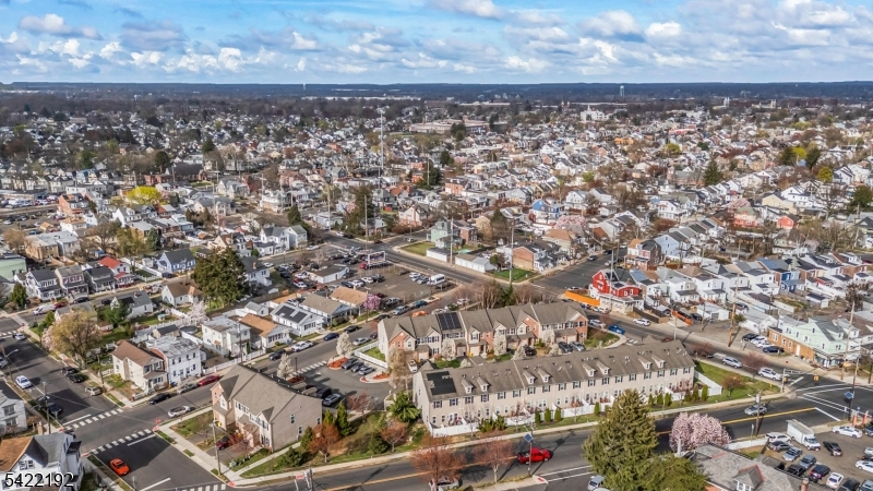 Hamilton Chase - Residential