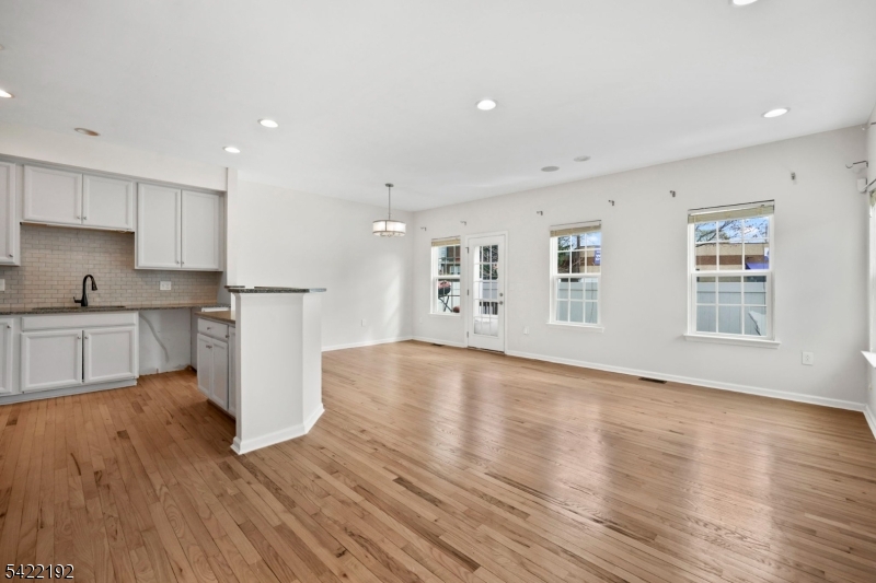 Hamilton Chase - Residential