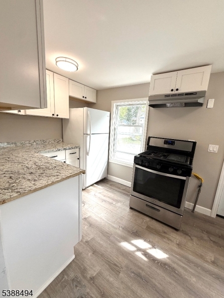 Train station - Residential Lease