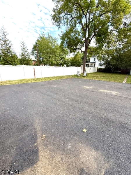 Train station - Residential Lease