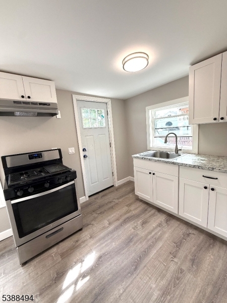 Train station - Residential Lease