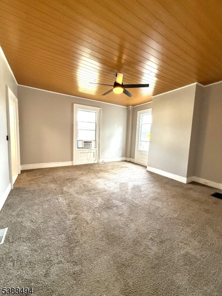 Train station - Residential Lease