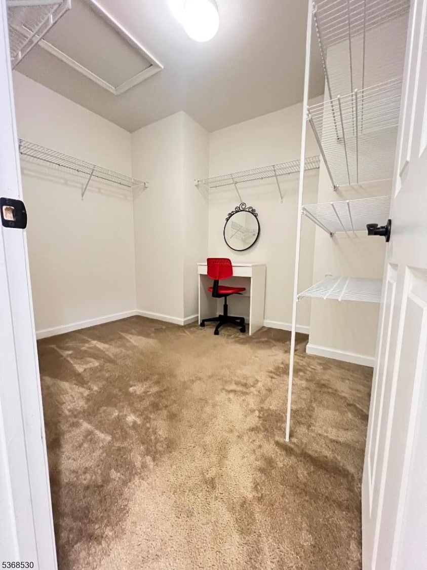 Kensignton Square - Residential