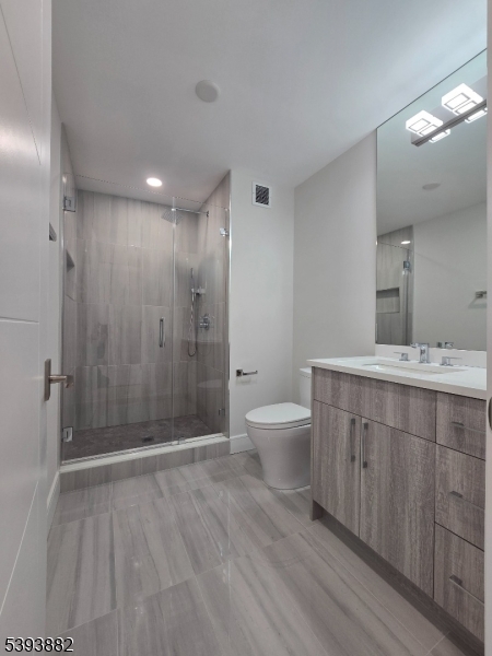 Claridge 2 - Residential