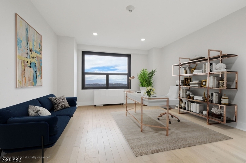 Claridge 2 - Residential