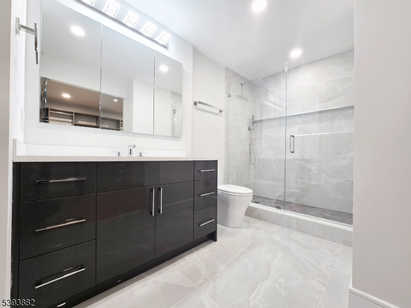 Claridge 2 - Residential