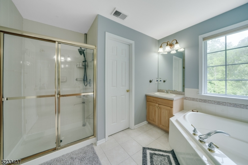 Arrowgate - Residential Lease