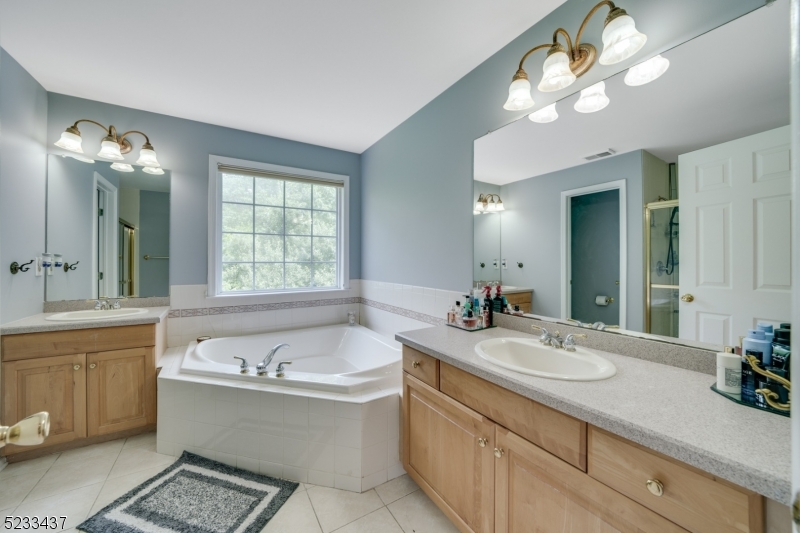 Arrowgate - Residential Lease