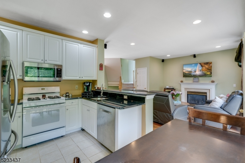 Arrowgate - Residential Lease