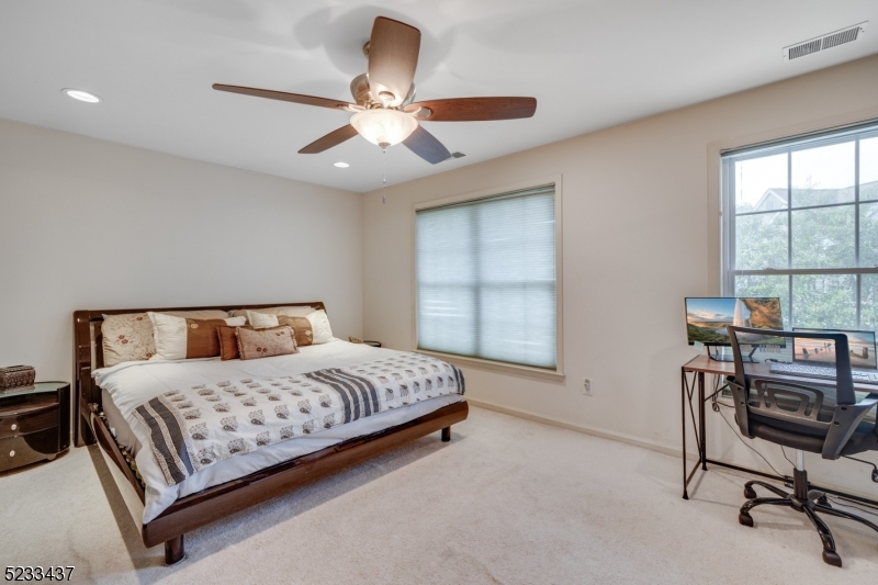 Arrowgate - Residential Lease