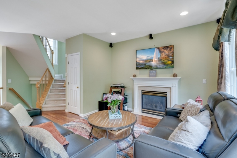 Arrowgate - Residential Lease