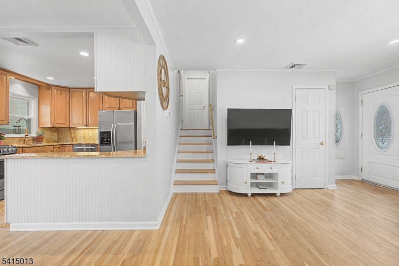 Redwood - Residential