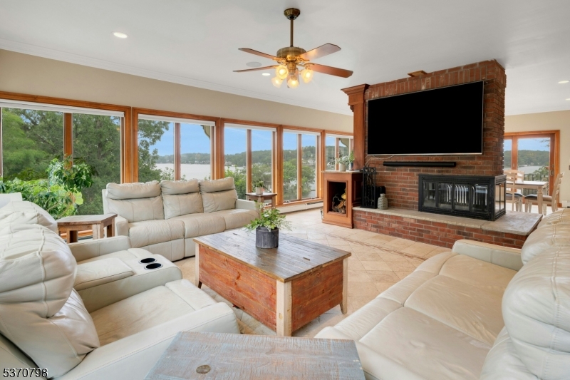 LAKE HOPATCONG - Residential