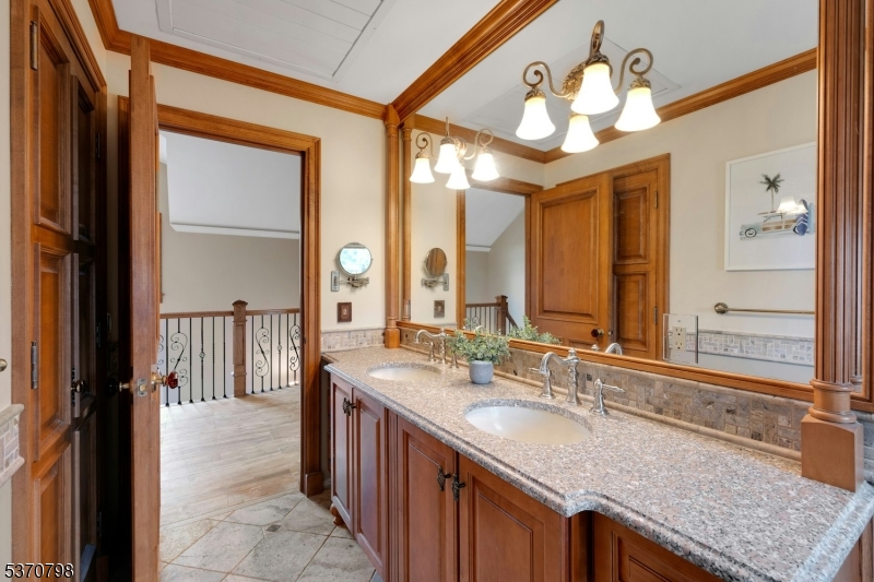 LAKE HOPATCONG - Residential