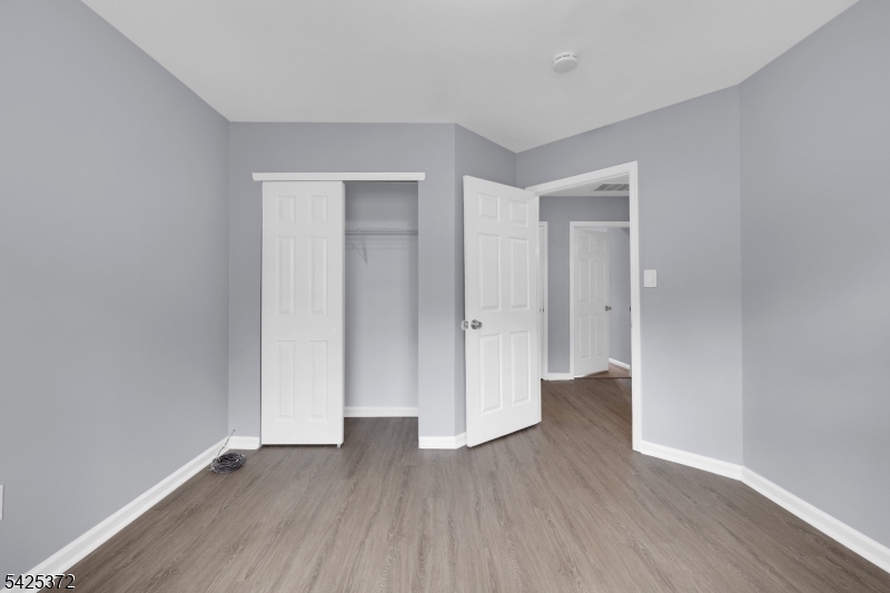 Seasons Glen - Residential Lease