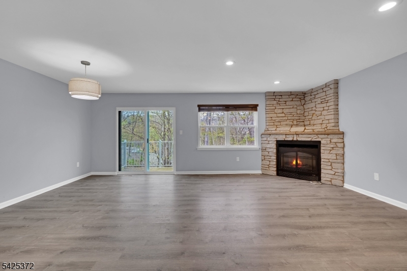 Seasons Glen - Residential Lease