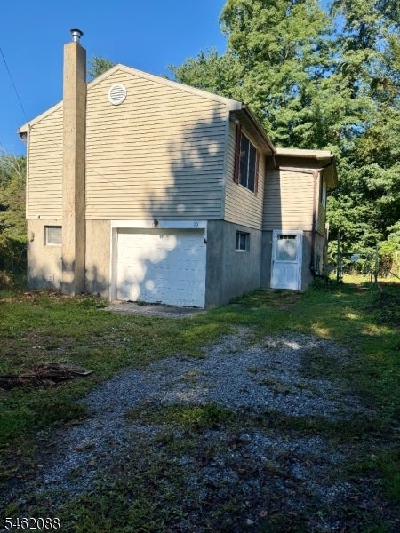 10 Pine Dr