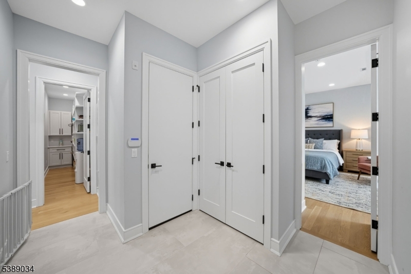 Riker Hill - Residential