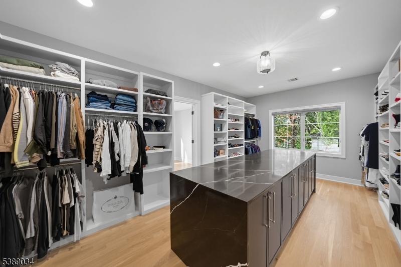 Riker Hill - Residential