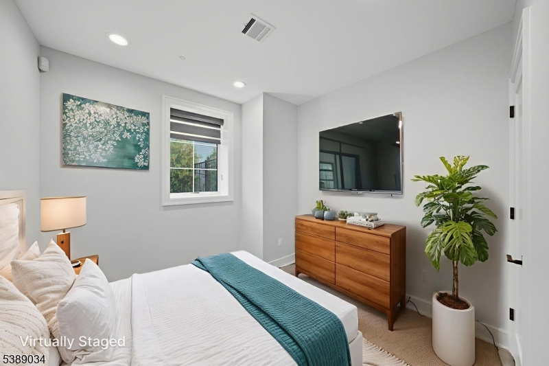 Riker Hill - Residential