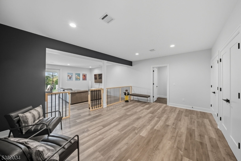 Riker Hill - Residential