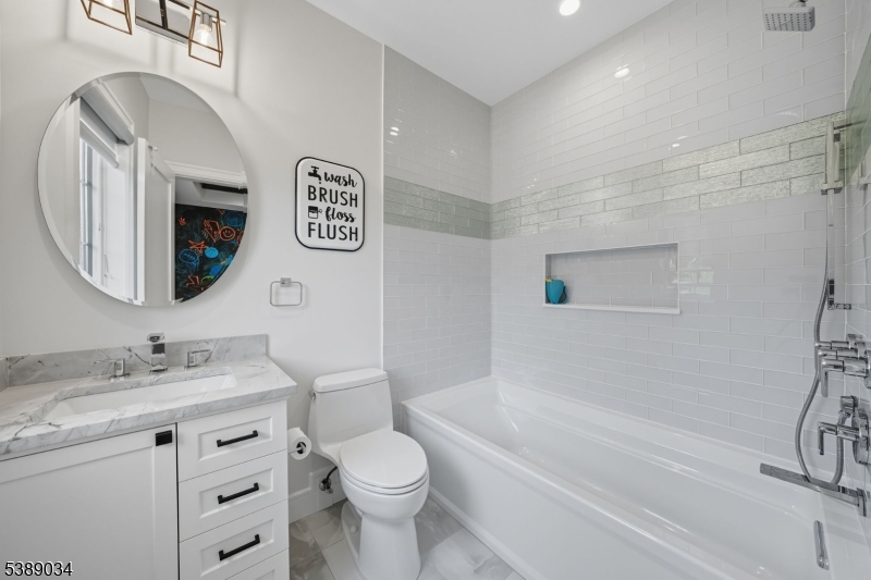 Riker Hill - Residential