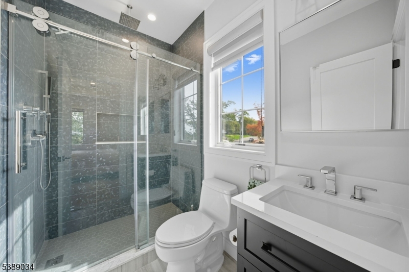 Riker Hill - Residential