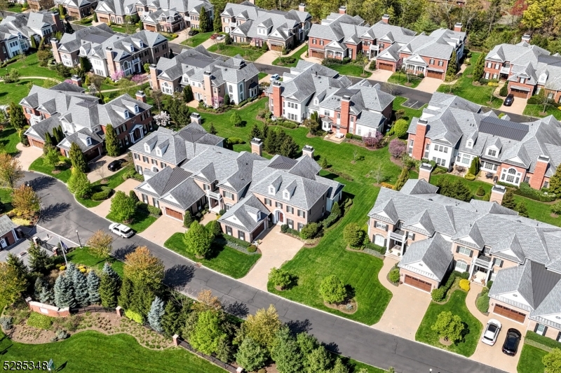 SADDLE RIVER GRAND - Residential