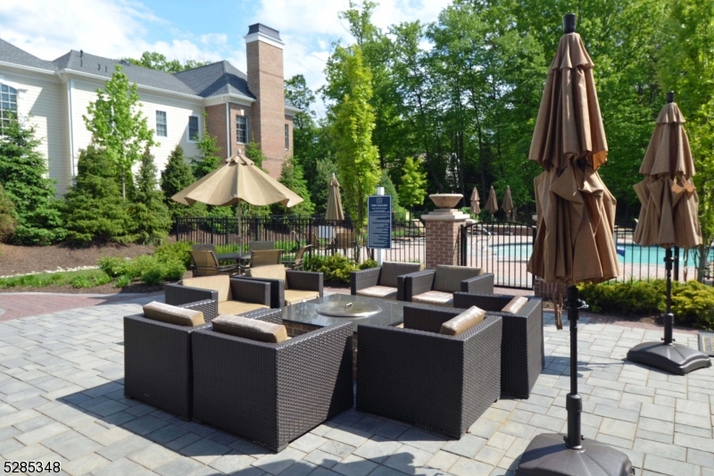 SADDLE RIVER GRAND - Residential