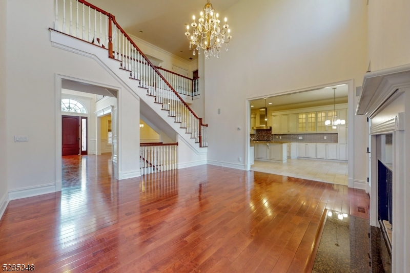 SADDLE RIVER GRAND - Residential