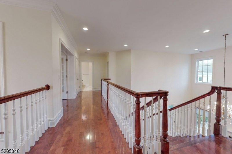 SADDLE RIVER GRAND - Residential
