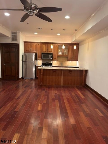 Convent House Condo Assoc - Residential