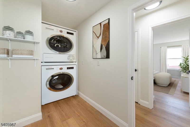 Washington Meadows - Residential