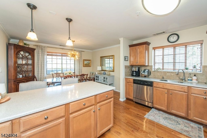 Ridge Gardens - Residential