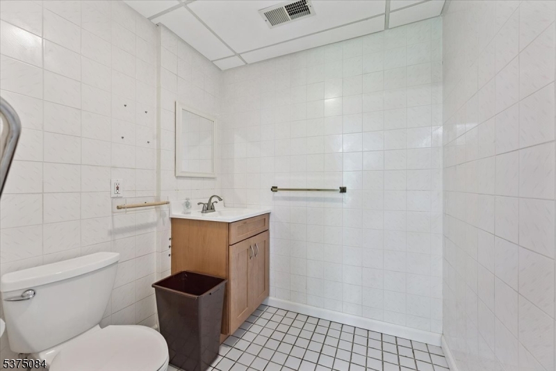 Rockaway Boro, New Jersey 07866, United States, ,Residential,Active,185332