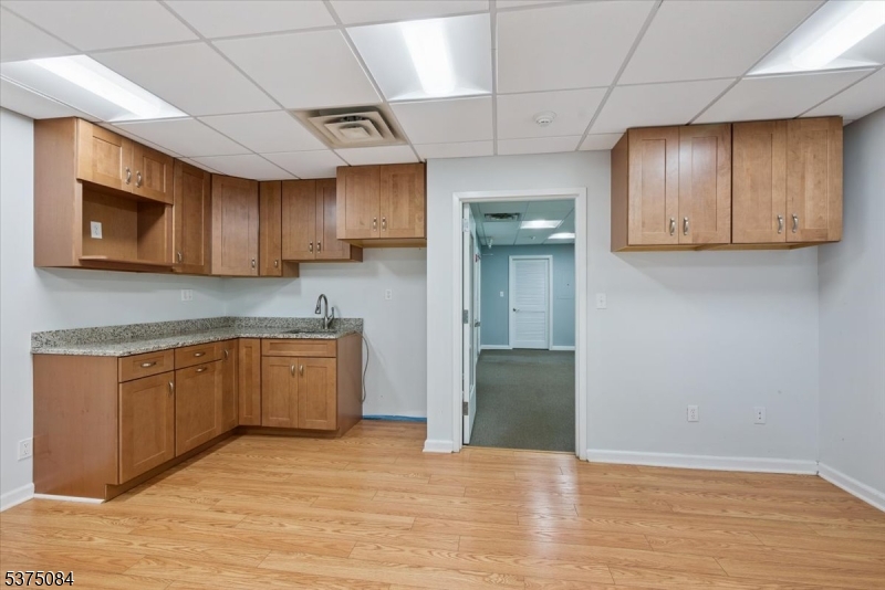 Rockaway Boro, New Jersey 07866, United States, ,Residential,Active,185332