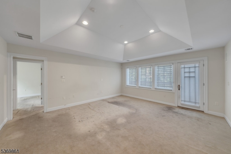 Short Hills - Residential