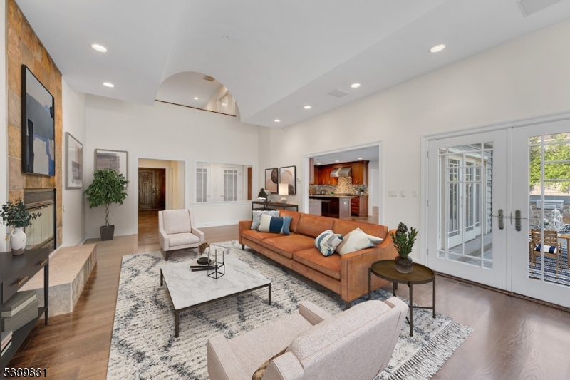 Short Hills - Residential