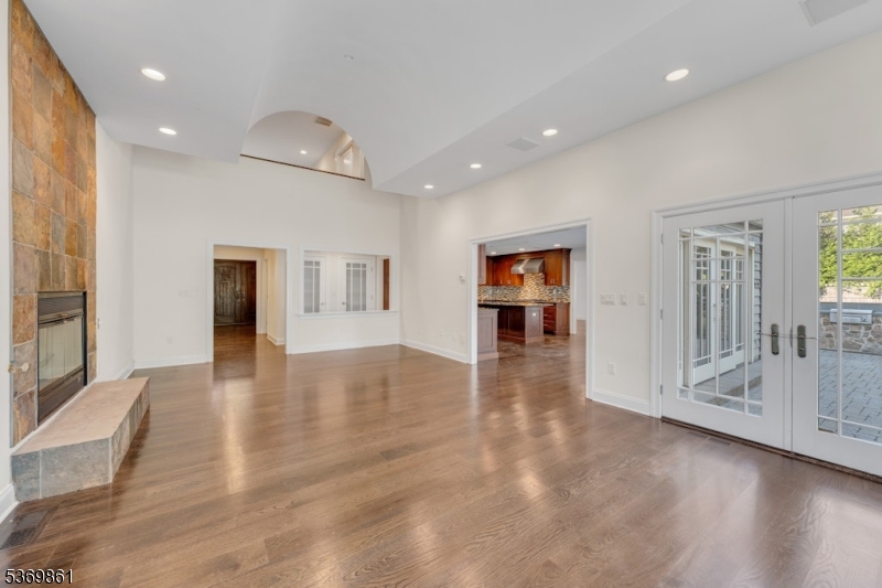 Short Hills - Residential