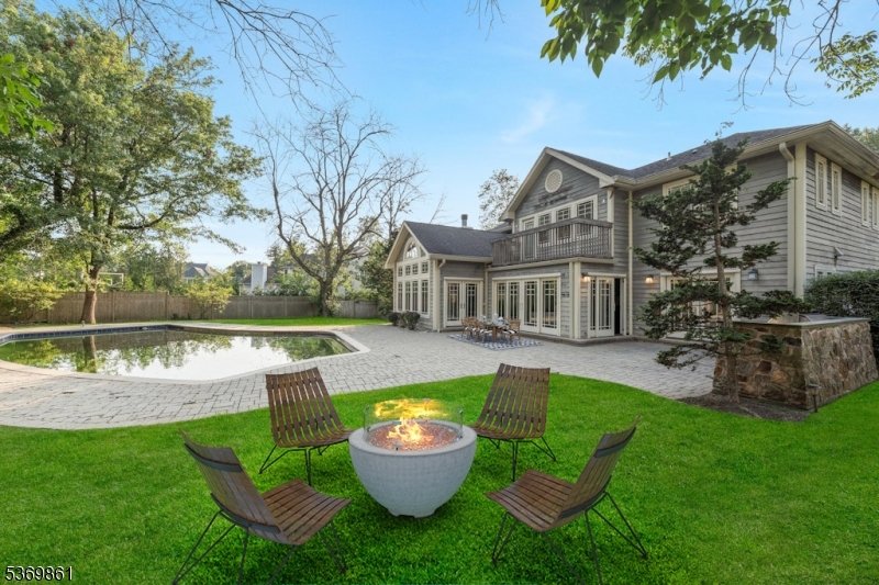 Short Hills - Residential