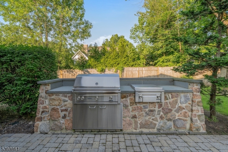 Short Hills - Residential