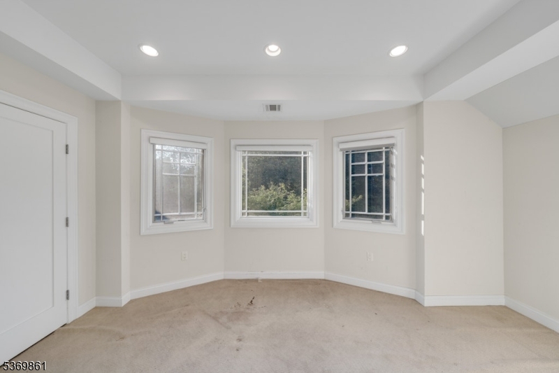 Short Hills - Residential