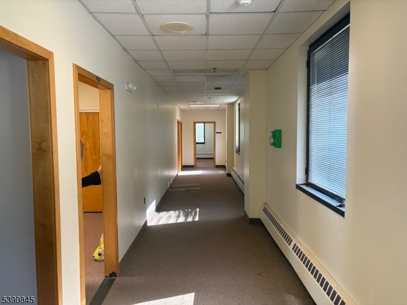 Bridgewater Twp., New Jersey 08807, United States, ,Residential,Active,231656