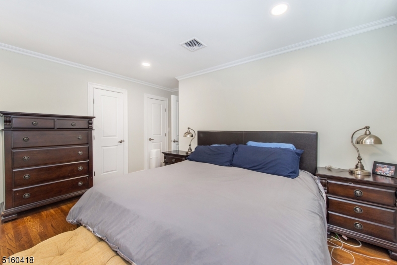 Beacon Hill - Residential