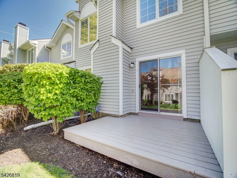 Montville Chase - Residential