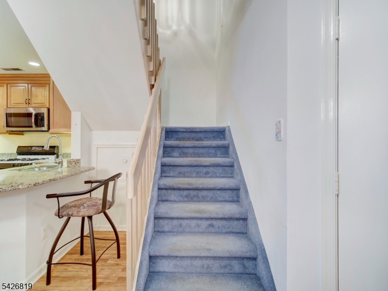 Montville Chase - Residential