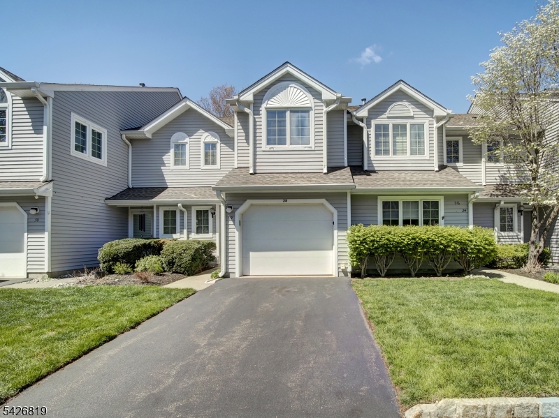 Montville Chase - Residential